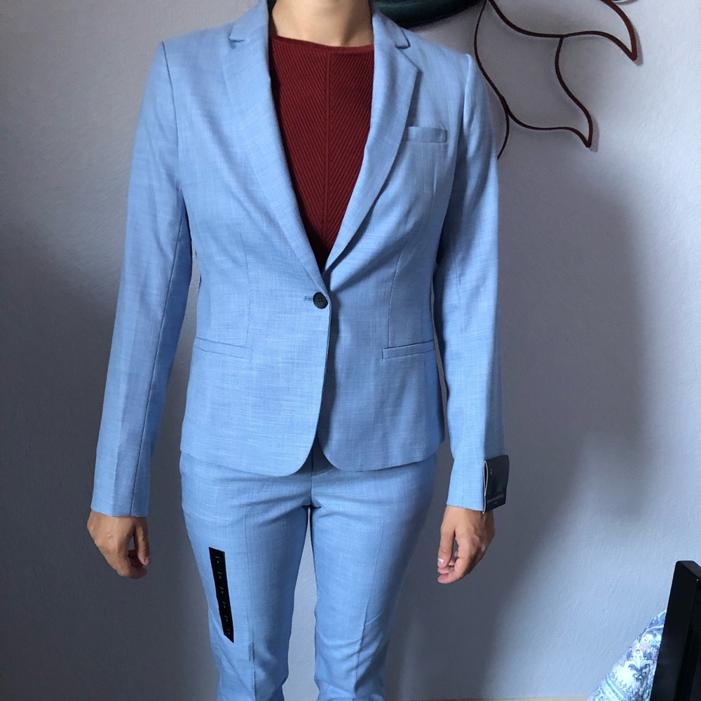 Banana Republic Women’s Pant Suit